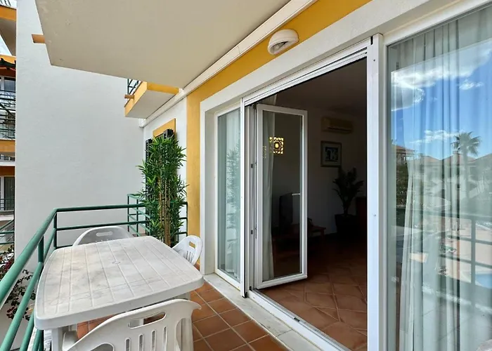 Grupo Morgado - Quinta Do Morgado - Morgado Pool View تافيرا